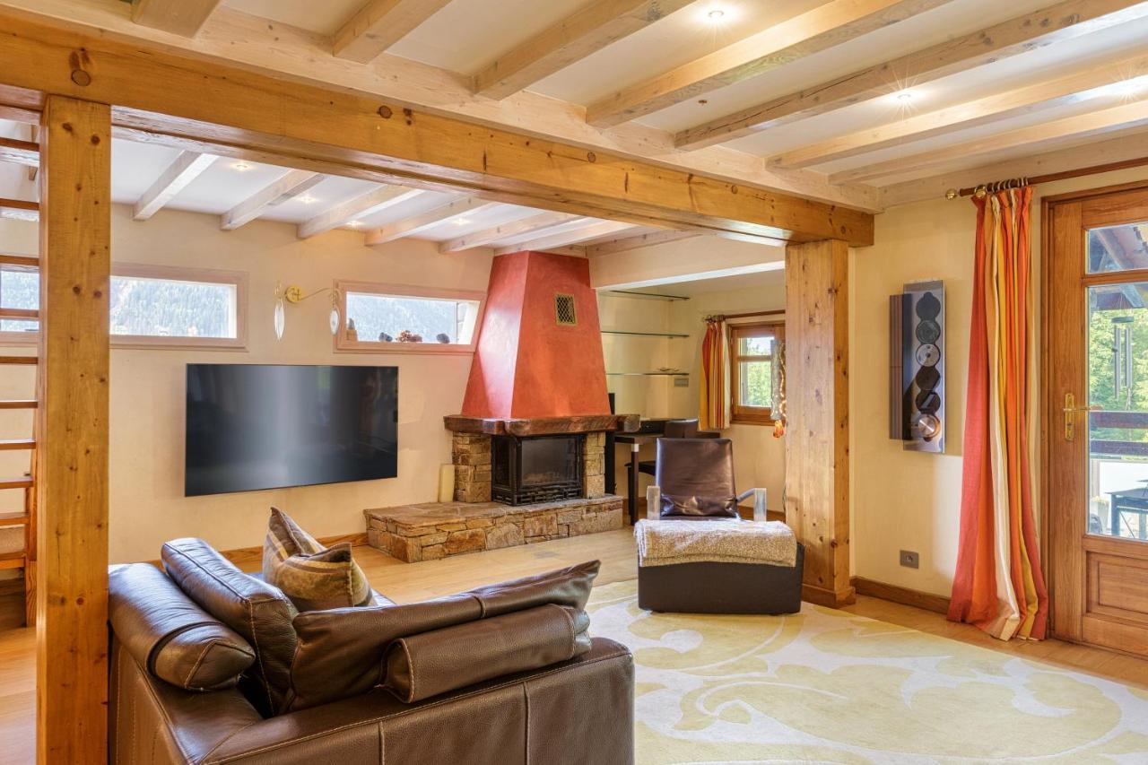 Chalet Galadhrim Chamonix Mont Blanc Valley Ле Уш Екстериор снимка