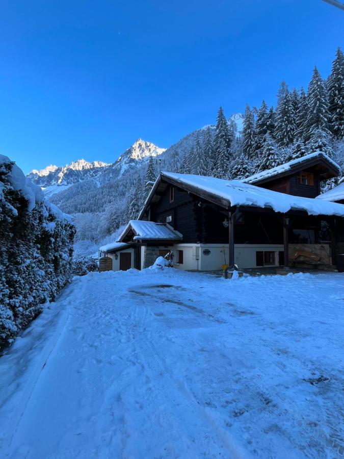 Chalet Galadhrim Chamonix Mont Blanc Valley Ле Уш Екстериор снимка